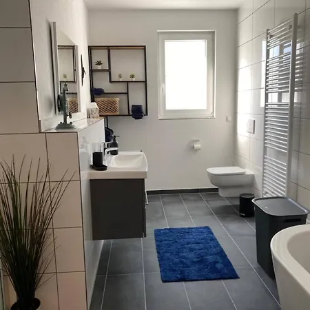 Großes 2-schlafzimmer-apartment Mit Terrasse&parkplatz - Nähe Kaiserslautern - 1 * Reichenbach-Steegen